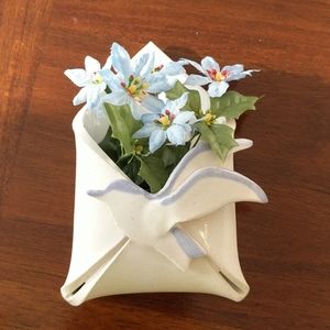 Ceramic pocket wall hanging